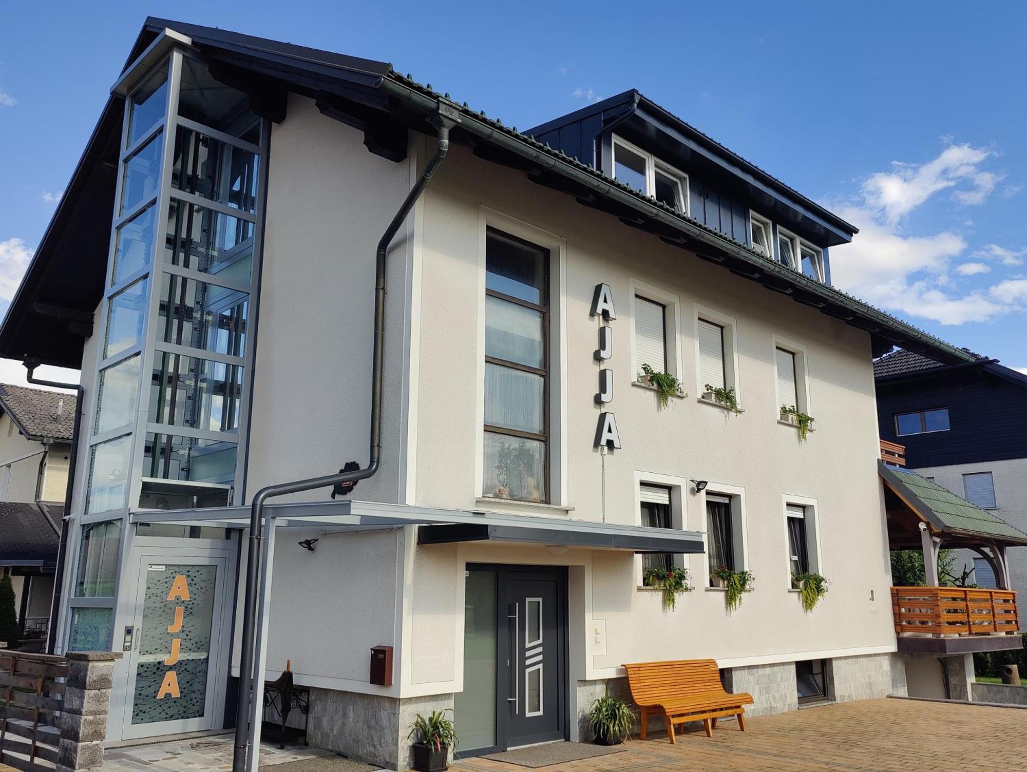 Apartma Ajja Šenčur Zewnętrze zdjęcie